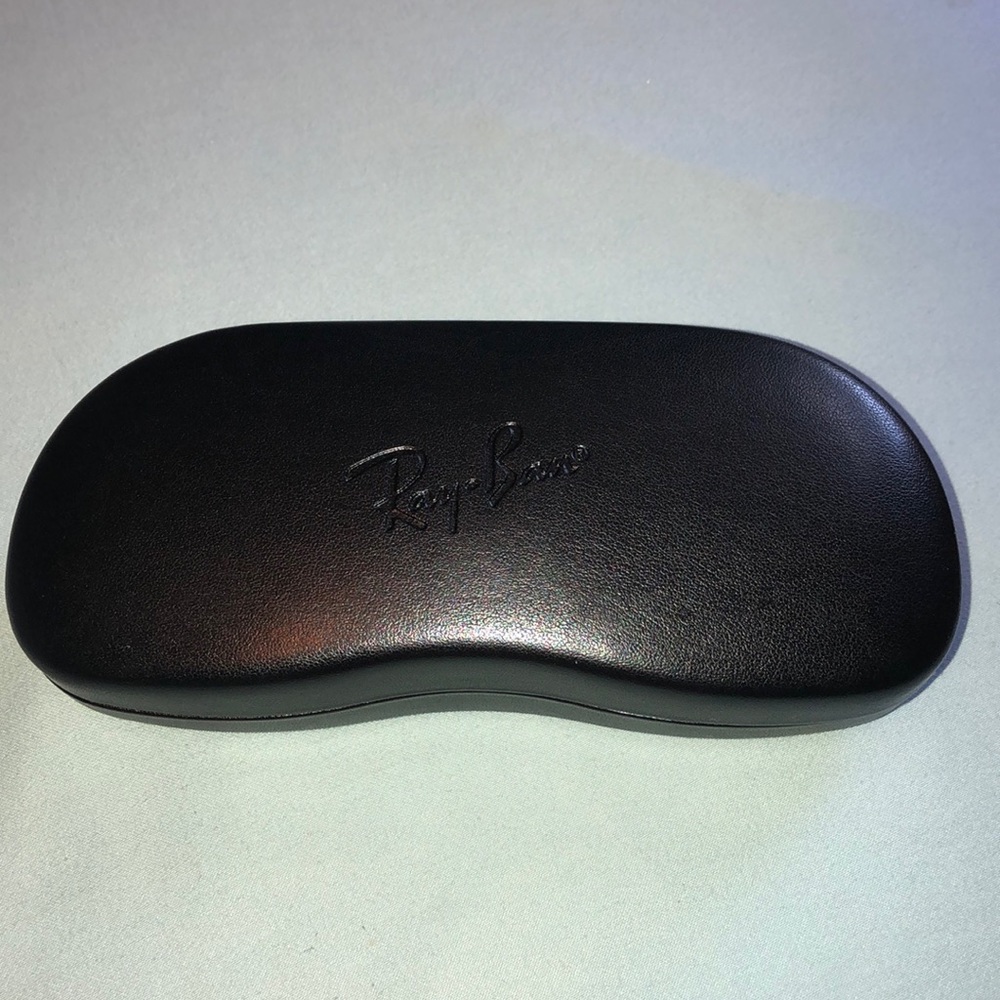 Ray Ban case